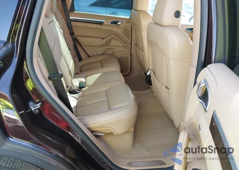 2016 Porsche Cayenne из США, поврежденный, VIN WP1AA2A2XGLA02472